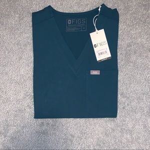 Caribbean Blue FIGS Top NWT